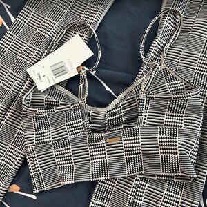 NWT L Space Active Work Out Top and Convertible Flare leggings Set